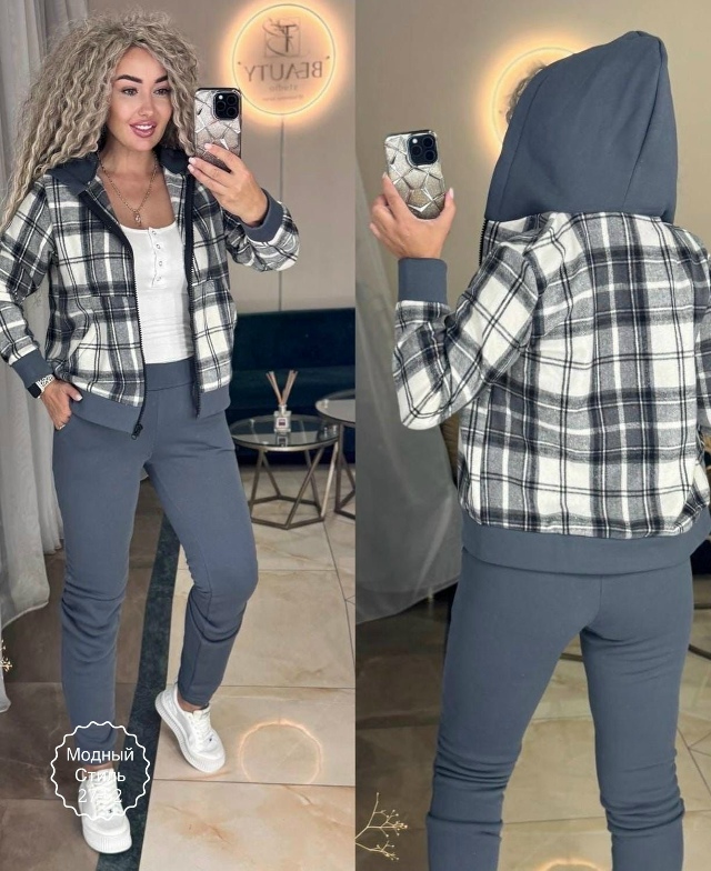 Спортивный костюм 23131516