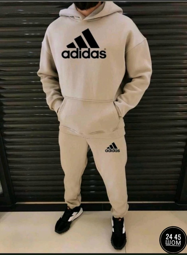 Спортивный костюм 23131145