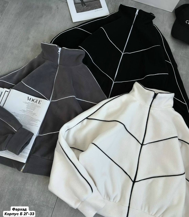 Спортивный костюм 23133341