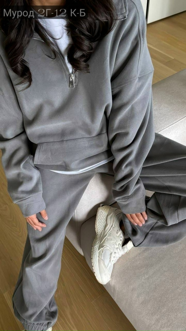 Спортивный костюм 23133108