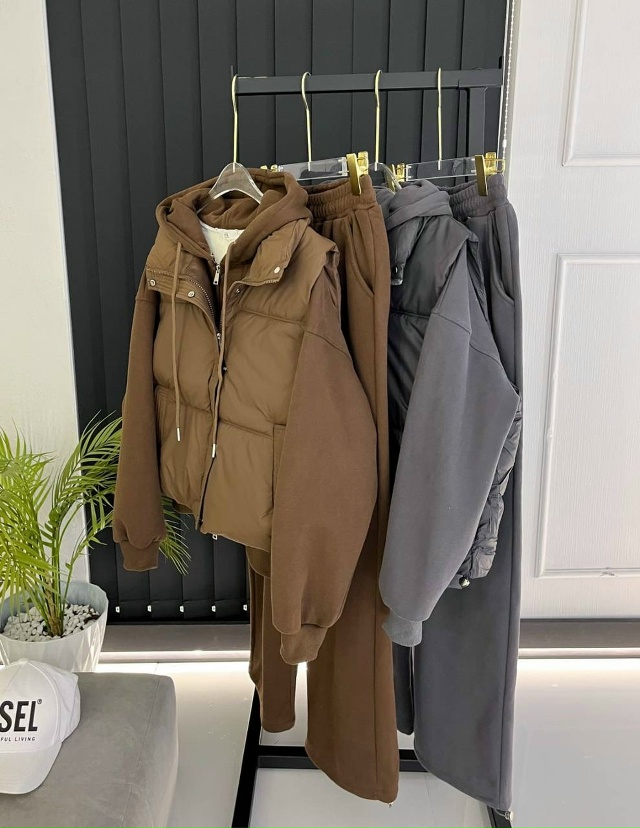 Спортивный костюм 23135013