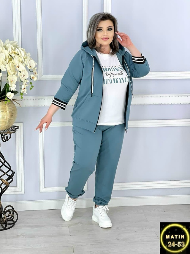 Спортивный костюм 23135824