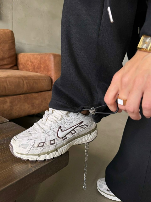 Спортивный костюм 23134819