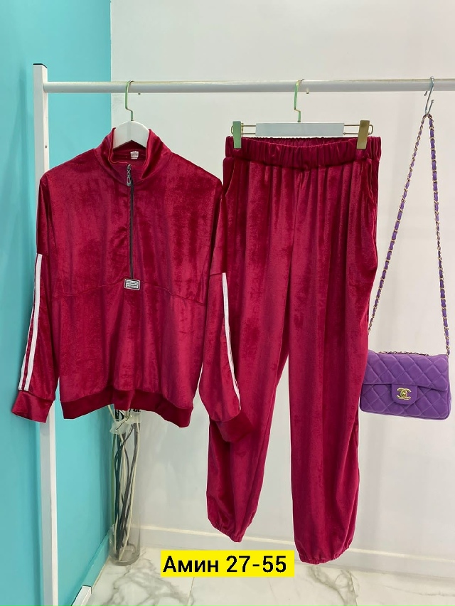 Спортивный костюм 23135371