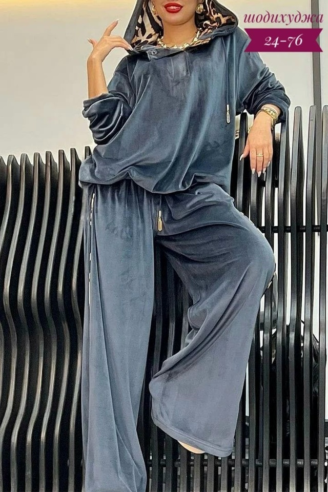 Спортивный костюм 23134620