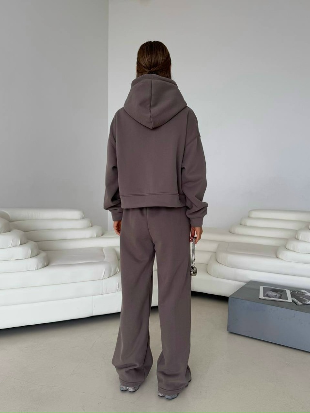 Спортивный костюм 23134818