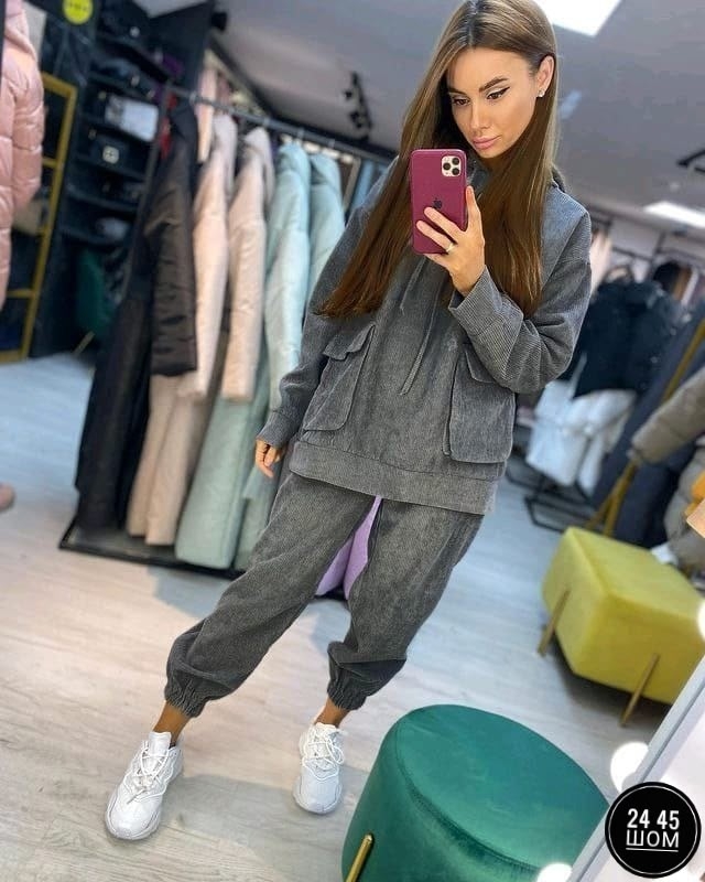 Спортивный костюм 23134995