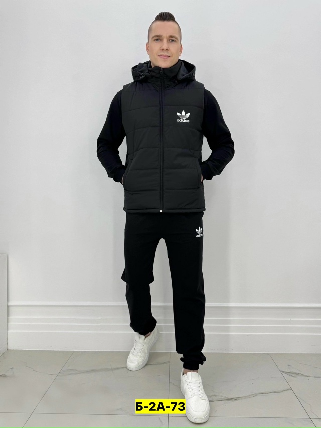 Спортивный костюм 23134560