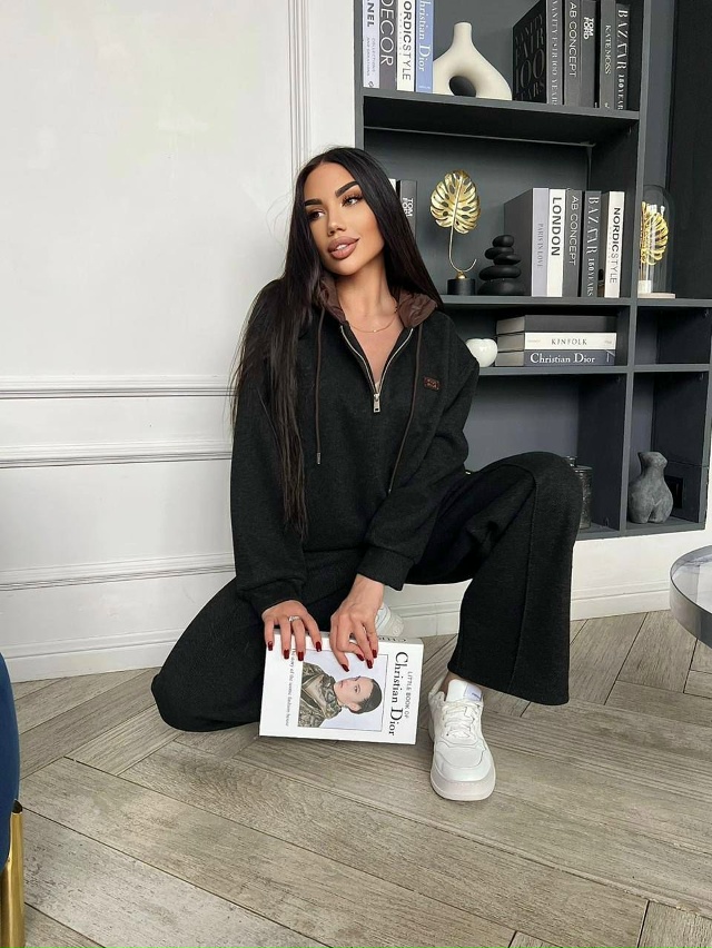 Спортивный костюм 23134678