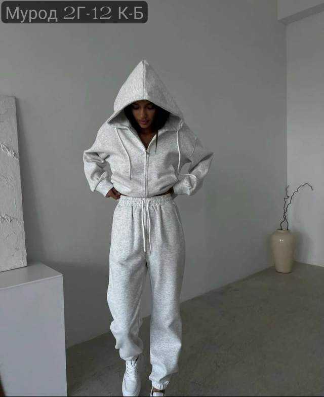 Спортивный костюм 23135917