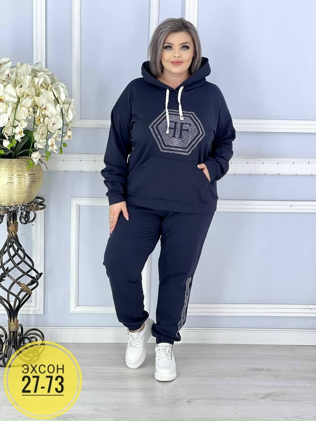 Спортивный костюм 23136736