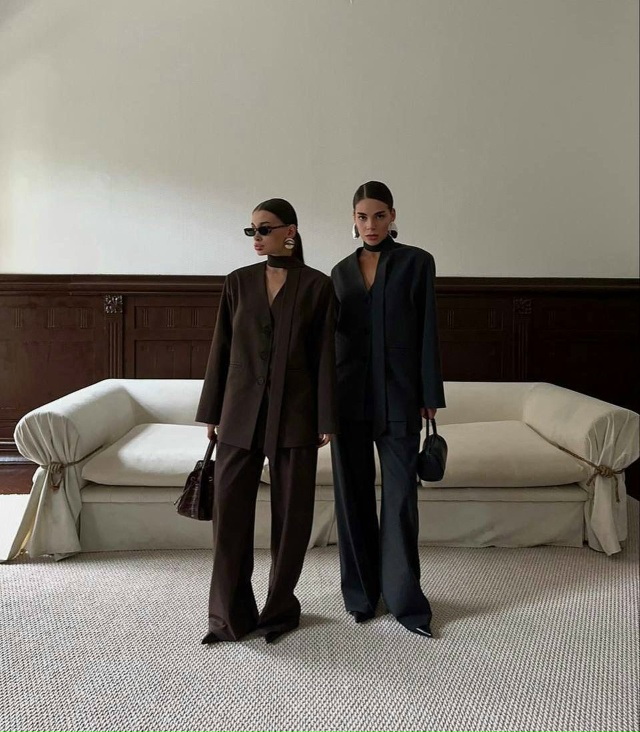 Костюм 23135927