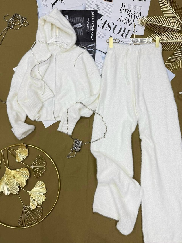 Костюм 23136794