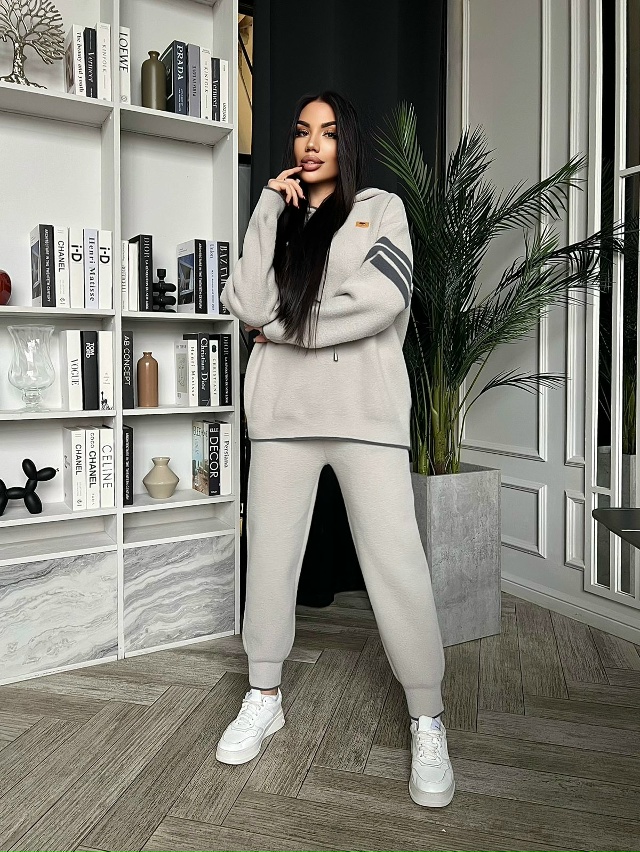 Спортивный костюм 23138151