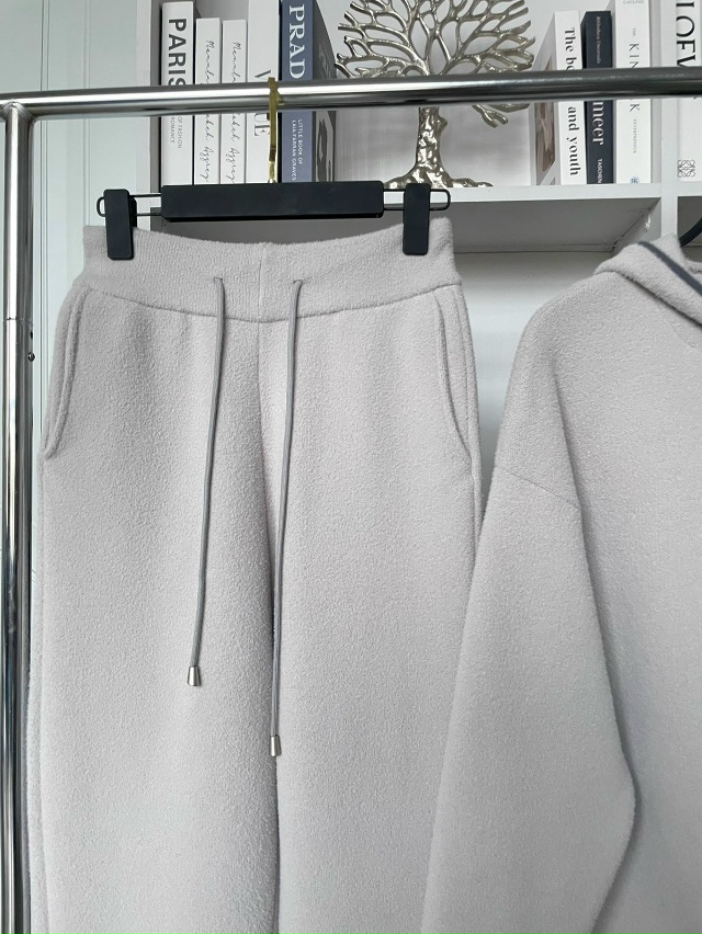 Спортивный костюм 23138151