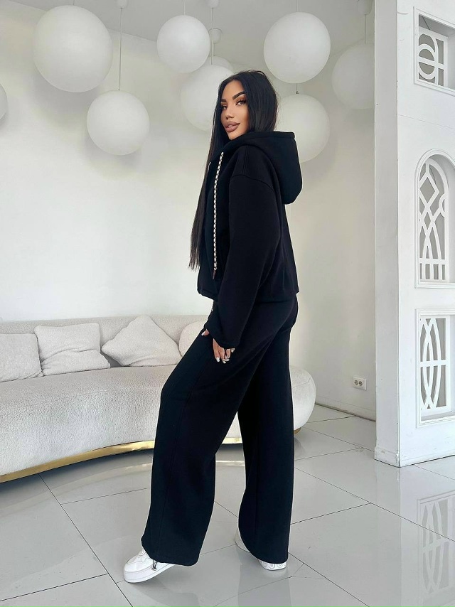 Спортивный костюм 23139433