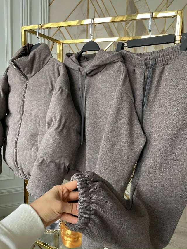 Спортивный костюм 23139430