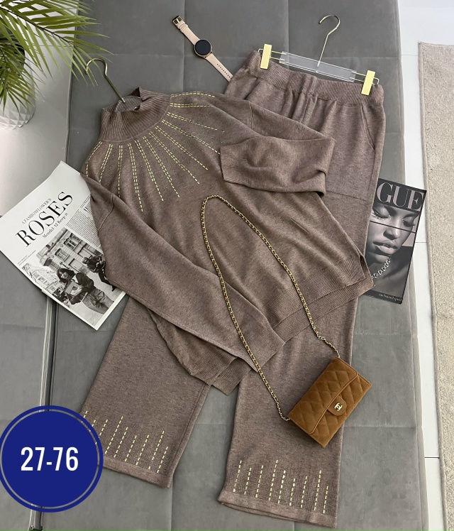 Костюм 23139406