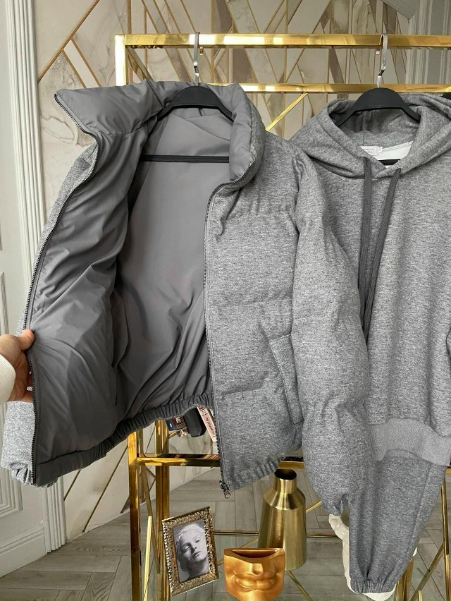 Спортивный костюм 23139426