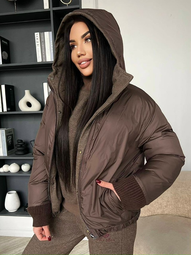 Спортивный костюм 23139420