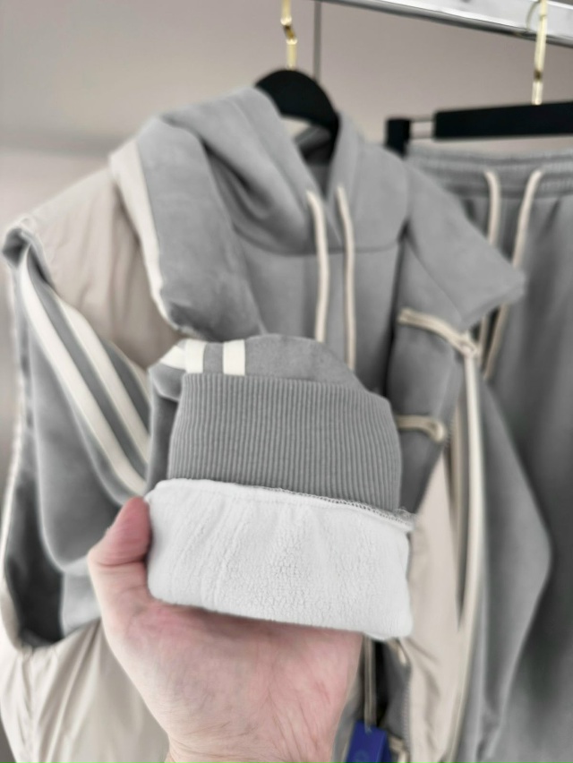 Костюм 23140959