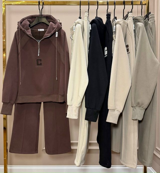 Спортивный костюм 23140509