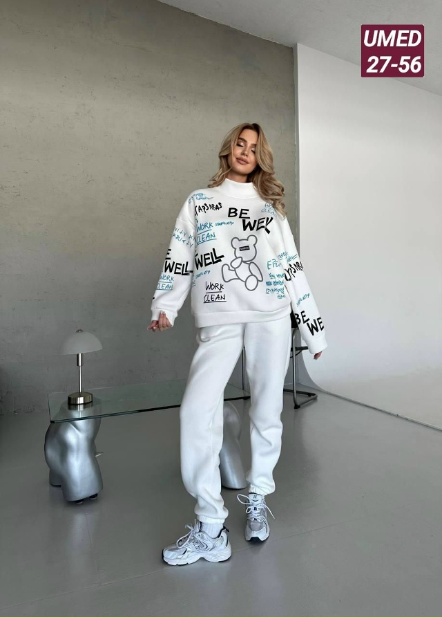 Спортивный костюм 23140361