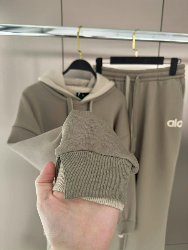 Спортивный костюм 23141672