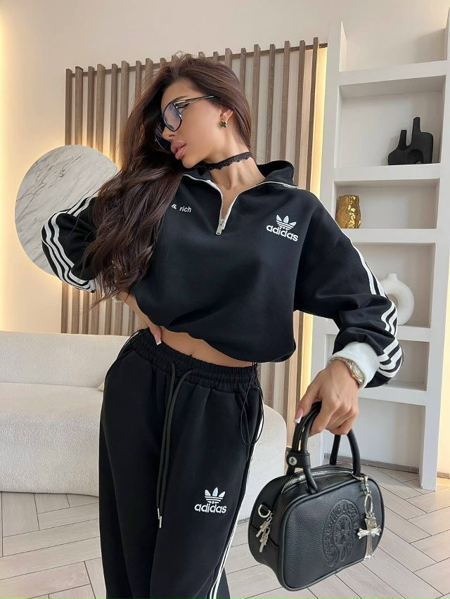 Спортивный костюм 23143062