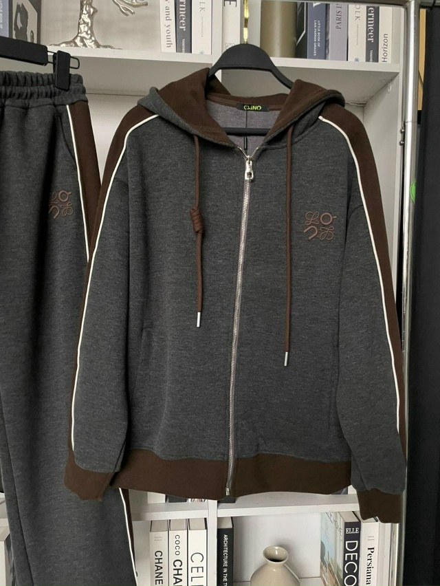 Спортивный костюм 23143218