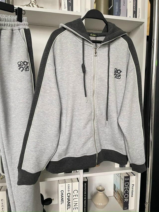 Спортивный костюм 23143219