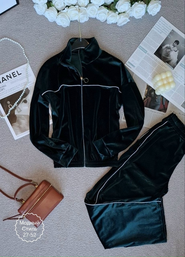 Спортивный костюм 23144070