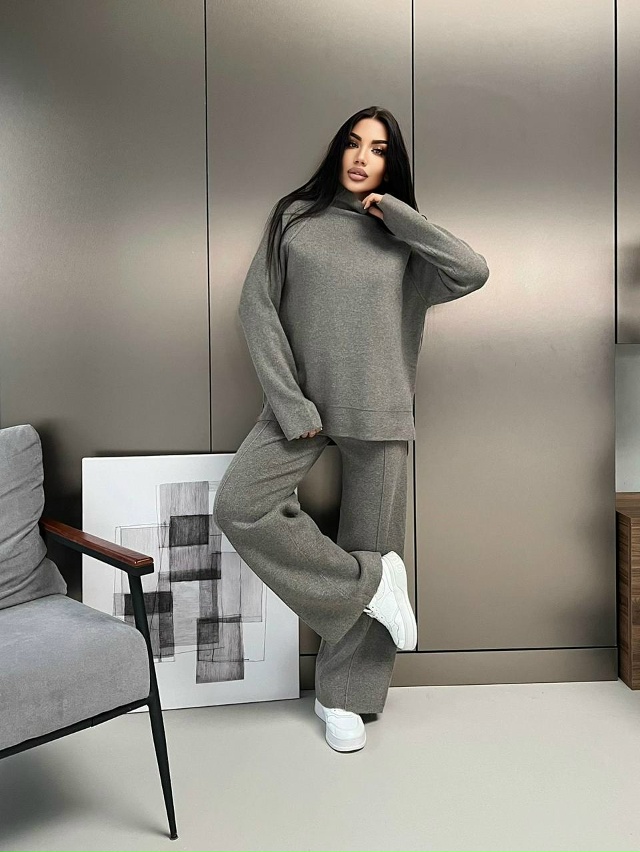 Костюм 23144283