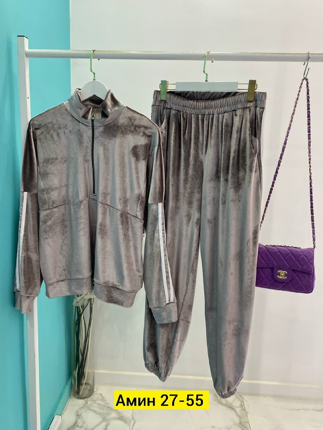 Спортивный костюм 23145352