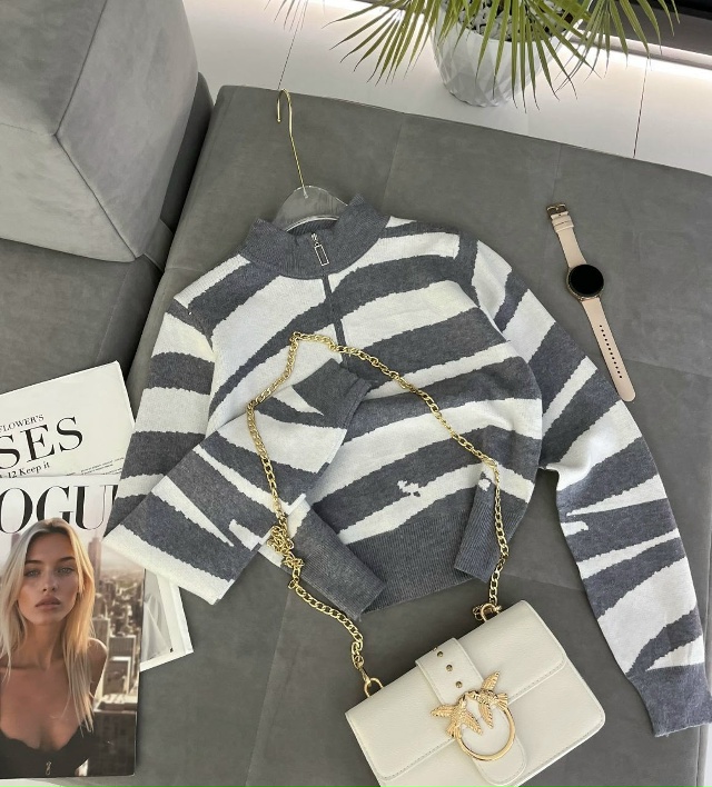 Свитер 23146556