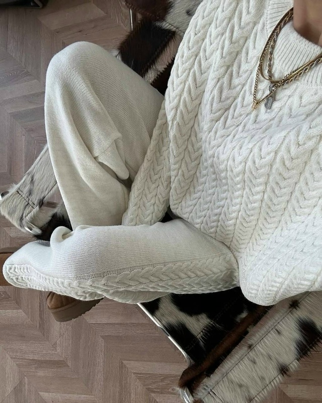 Костюм 23146673