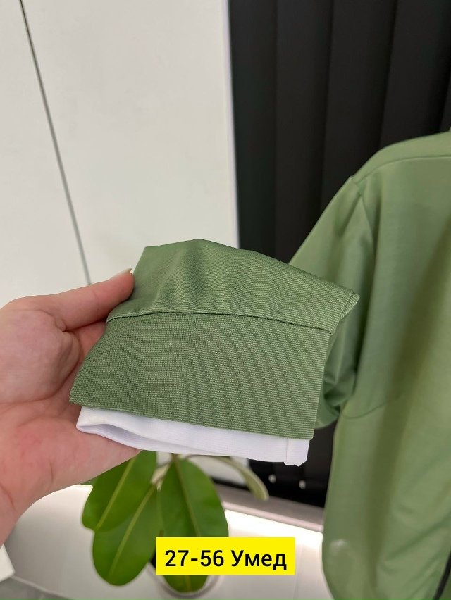 Спортивный костюм 23147357