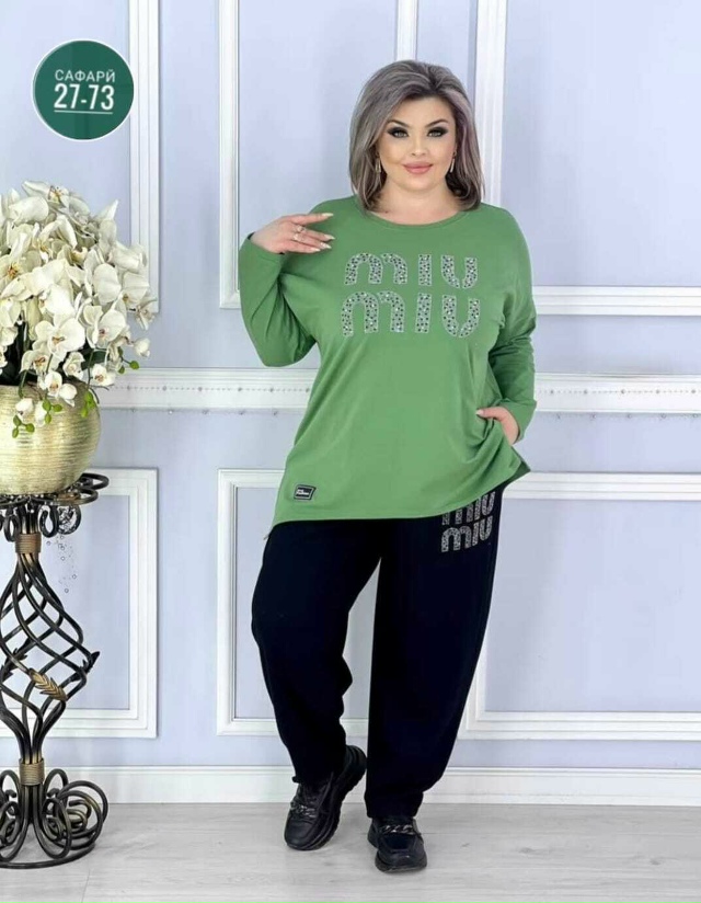 Спортивный костюм 23148148