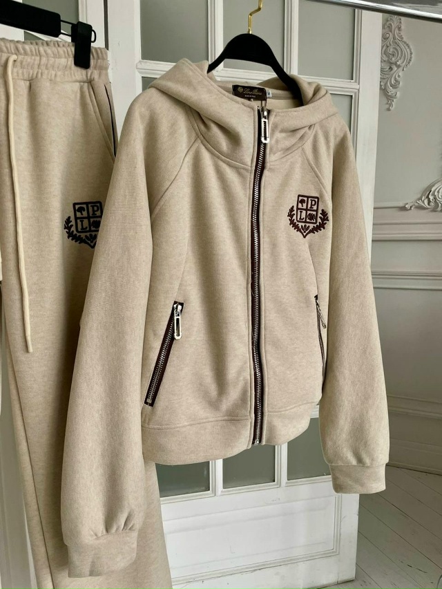 Спортивный костюм 23151448