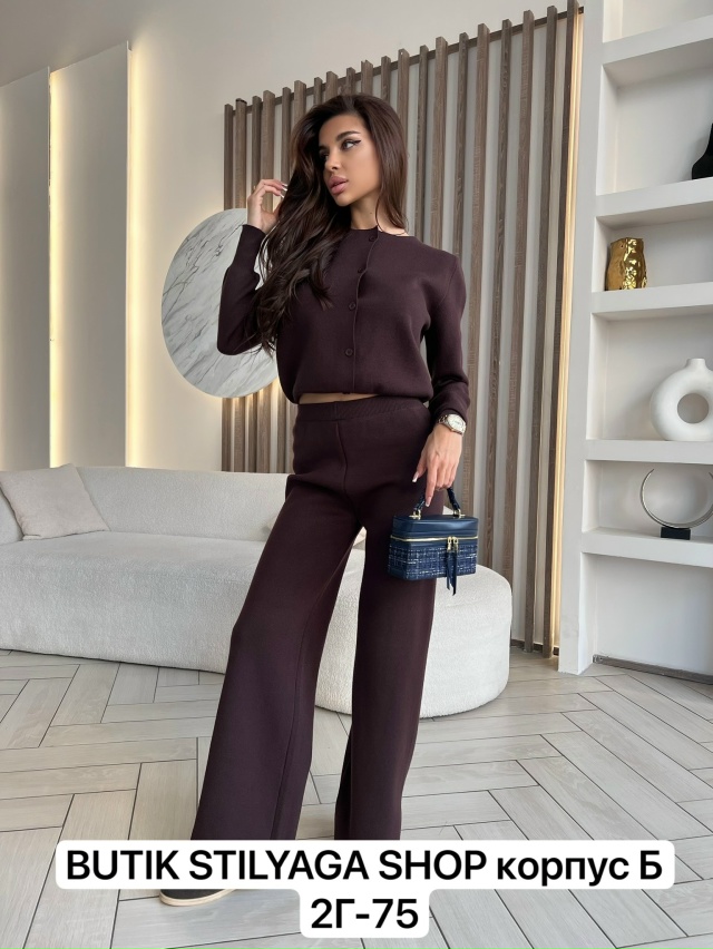 Спортивный костюм 23152430