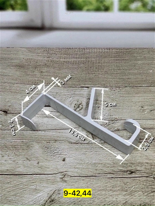 Вешалка 23153401