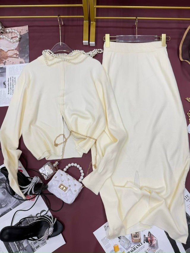 Костюм 23154252