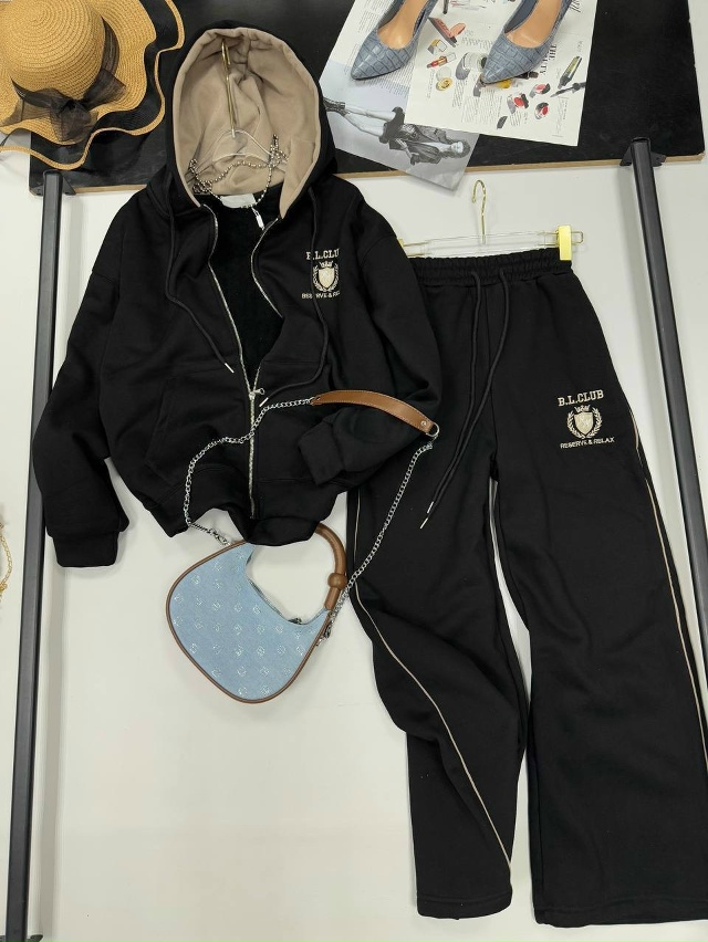 Спортивный костюм 23153868