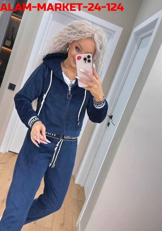 Спортивный костюм 23154767