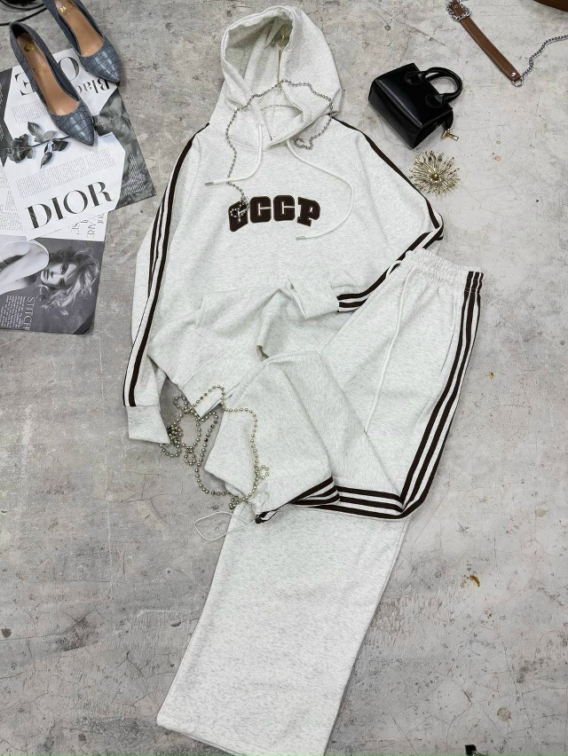 Спортивный костюм 23156184