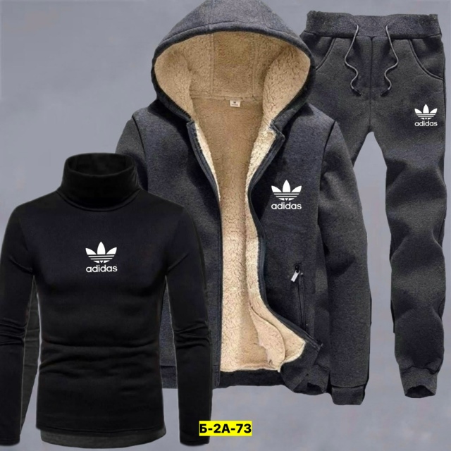 Спортивный костюм 23157232