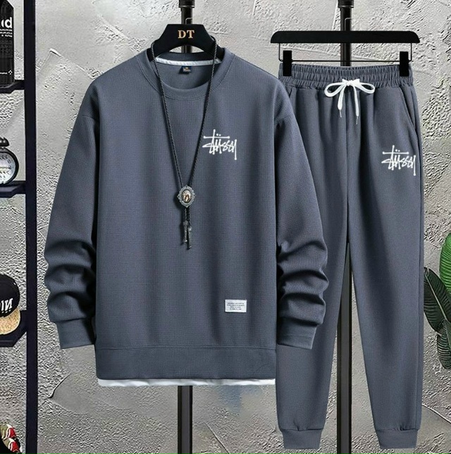 Спортивный костюм 23158362