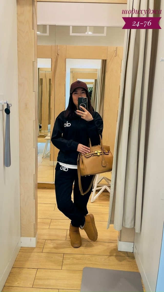 Спортивный костюм 23158093