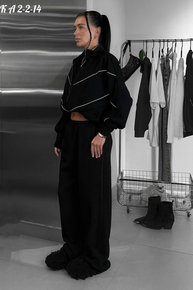 Спортивный костюм 23158525