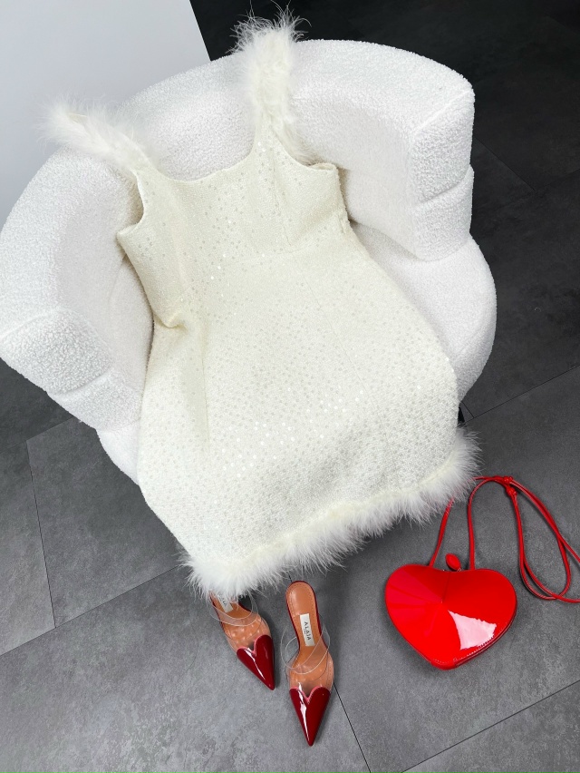 Платье 23160472